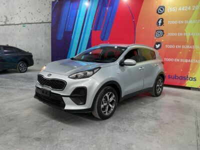 Kia Sportage 2021 5p LX L4/2.0 Aut   