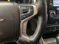 Mitsubishi L200 2022 4p GLS Doble Cabina L4/2.5/T Diesel Man 4X4 2022 Mitsubishi L200 Venta Interiores 6