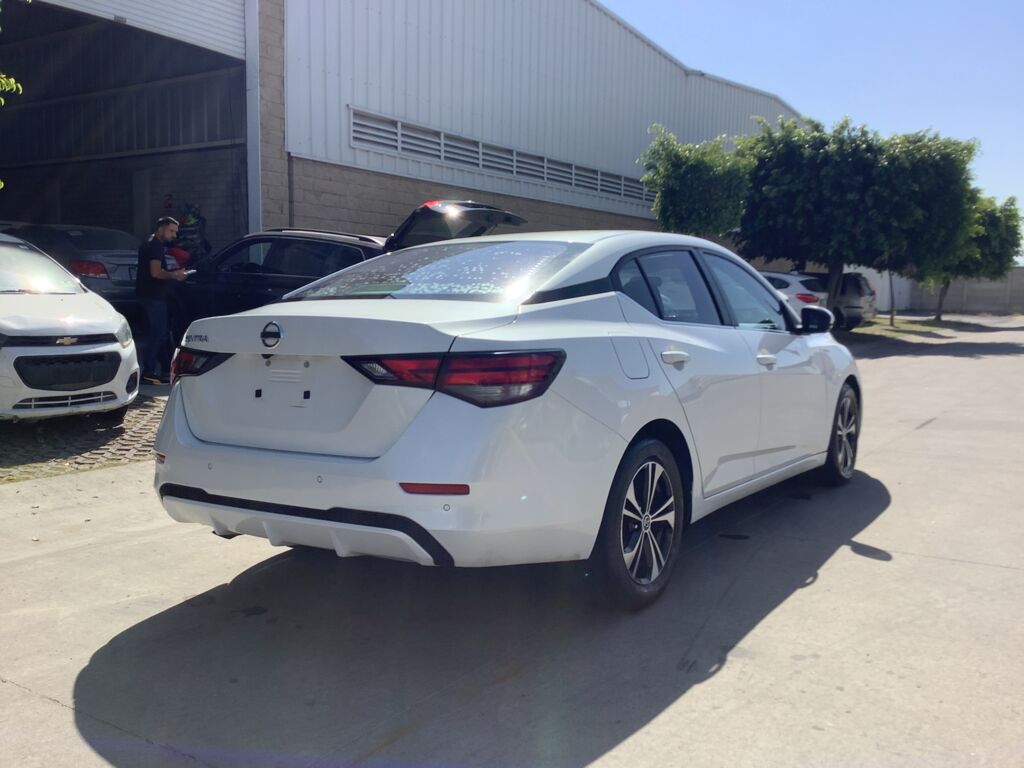 Nissan Sentra 2021 4p Advance L4/2.0 CVT 2021 Nissan Sentra Venta Exteriores 5
