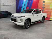 Mitsubishi L200 2022 4p GLS Doble Cabina L4/2.5/T Diesel Man 4X4 2022 Mitsubishi L200 Venta Exteriores 1