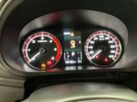 Mitsubishi L200 2022 4p GLS Doble Cabina L4/2.5/T Diesel Man 4X4 2022 Mitsubishi L200 Venta Interiores 2