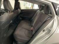Toyota Prius 2017 5p Base Hibrido L4/1.8 Aut 2017 Toyota Prius Venta Interiores 19