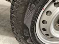 Toyota Hilux 2019 2p Cabina Sencilla L4/2.7 Man 2019 Toyota Hilux Venta Llantas 9