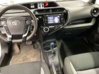 Toyota Prius 2018 5p Base Hibrido L4/1.8 Aut. 2018 Toyota Prius Venta Interiores 4