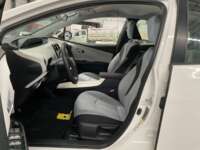 Toyota Prius 2017  2017 Toyota Prius Venta Interiores 16