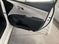 Toyota Prius 2017  2017 Toyota Prius Venta Interiores 17