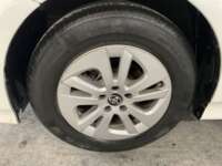 Toyota Prius 2017  2017 Toyota Prius Venta Llantas 10