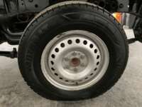 Nissan NP300 Estacas 2020 2p L4/2.5 Man 2020 Nissan NP300 Estacas Venta Llantas 4