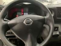 Nissan Urvan Pasajeros 2021 4p L4/2.5 Man 12/Pas Paq. Seg.   2021 Nissan Urvan Pasajeros Venta Interiores 1