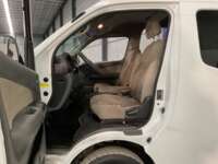 Nissan Urvan Pasajeros 2021 4p L4/2.5 Man 12/Pas Paq. Seg.   2021 Nissan Urvan Pasajeros Venta Interiores 13