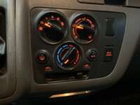 Nissan Urvan Pasajeros 2021 4p L4/2.5 Man 12/Pas Paq. Seg.   2021 Nissan Urvan Pasajeros Venta Interiores 7