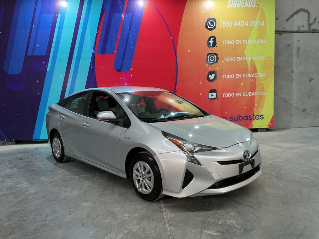 Toyota Prius 2017 5p Base Híbrido L4/1.8 Aut  2017 Toyota Prius Venta Exteriores 3