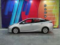 Toyota Prius 2017 5p Base Híbrido L4/1.8 Aut  2017 Toyota Prius Venta Exteriores 4