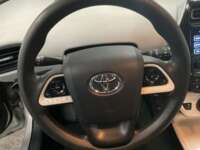 Toyota Prius 2017 5p Base Híbrido L4/1.8 Aut  2017 Toyota Prius Venta Interiores 1