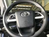 Toyota Prius 2017 5p Base Hibrido L4/1.8 Aut 2017 Toyota Prius Venta Interiores 8