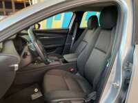 Mazda 3 2021 4p Sedán i L4/2.5 Skyactiv-Drive 2021 Mazda 3 Venta Interiores 22