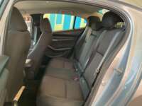 Mazda 3 2021 4p Sedán i L4/2.5 Skyactiv-Drive 2021 Mazda 3 Venta Interiores 24