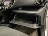 Toyota Prius 2018 5p C Híbrido L4/1.5 Aut 2018 Toyota Prius Venta Interiores 14