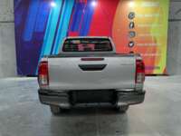 Toyota Hilux 2019 4p Doble Cabina Base L4/2.7 Man  2019 Toyota Hilux Venta Exteriores 6
