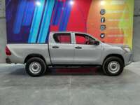 Toyota Hilux 2019 4p Doble Cabina Base L4/2.7 Man  2019 Toyota Hilux Venta Exteriores 8