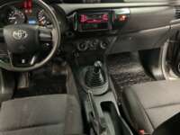 Toyota Hilux 2019 4p Doble Cabina Base L4/2.7 Man  2019 Toyota Hilux Venta Interiores 4