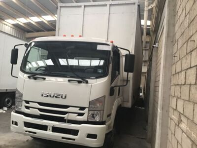 Isuzu Forward 800 2023 