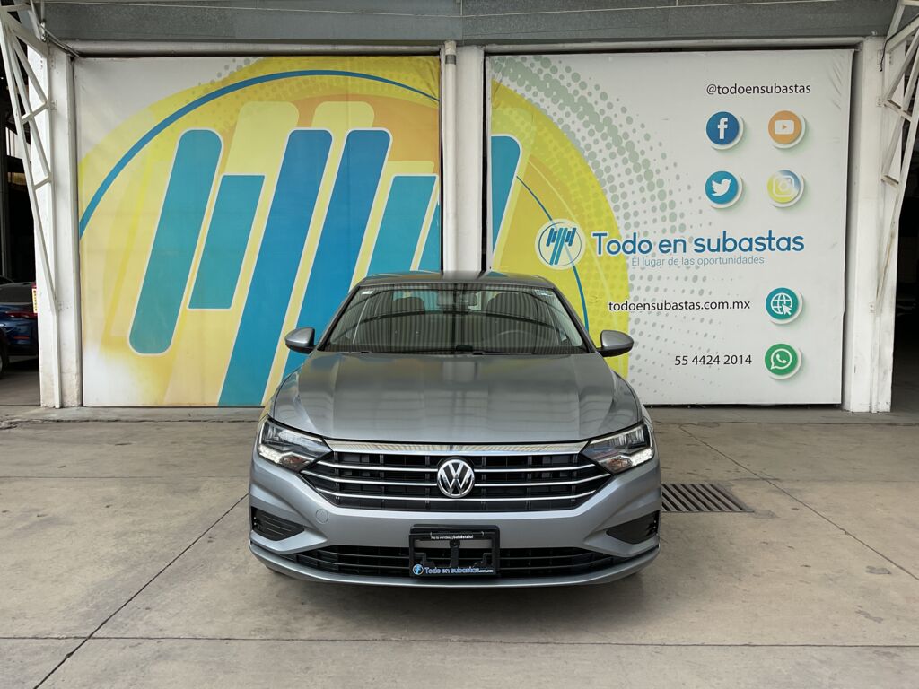Volkswagen Jetta 2021 4p Trendline L4/1.4/T Tiptronic 2021 Volkswagen Jetta Venta Exteriores 2