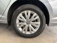 Volkswagen Jetta 2021 4p Trendline L4/1.4/T Tiptronic 2021 Volkswagen Jetta Venta Llantas 4