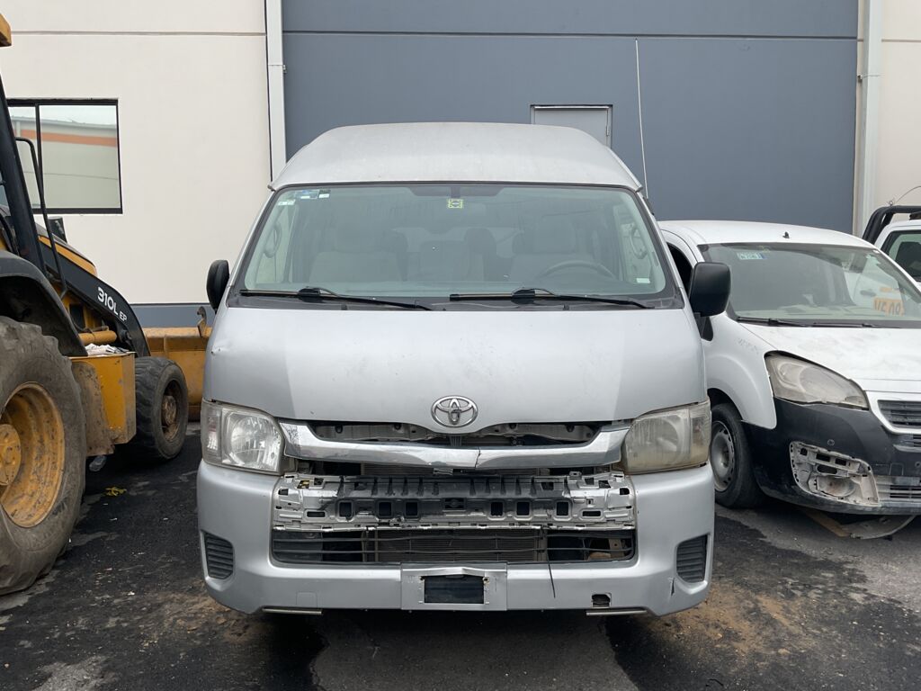 Toyota Hiace 2019 4p Superlarga Ventanas L4/2.7 Man 2019 Toyota Hiace Venta Exteriores 2