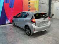 Toyota Prius 2018 5p Base Híbrido L4/1.8 Aut      2018 Toyota Prius Venta Exteriores 5