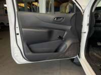 Nissan NP300 Pick Up 2020 2p L4/2.4 Man A/C 2020 Nissan NP300 Pick Up Venta Interiores 13