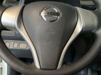 Nissan NP300 Pick Up 2020 2p L4/2.4 Man A/C 2020 Nissan NP300 Pick Up Venta Interiores 10