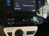 Toyota Prius 2017 5p Base Híbrido L4/1.8 Aut  2017 Toyota Prius Venta Interiores 11