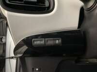 Toyota Prius 2017 5p Base Híbrido L4/1.8 Aut  2017 Toyota Prius Venta Interiores 5