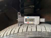 Toyota Prius 2017 5p Base Híbrido L4/1.8 Aut  2017 Toyota Prius Venta Llantas 12