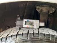 Toyota Prius 2017 5p Base Híbrido L4/1.8 Aut  2017 Toyota Prius Venta Llantas 9