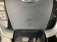 Toyota Prius 2018 5p C Híbrido L4/1.5 Aut 2018 Toyota Prius Venta Interiores 14