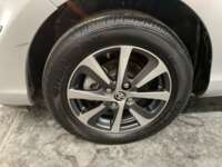 Toyota Prius 2018 5p C Híbrido L4/1.5 Aut 2018 Toyota Prius Venta Llantas 10