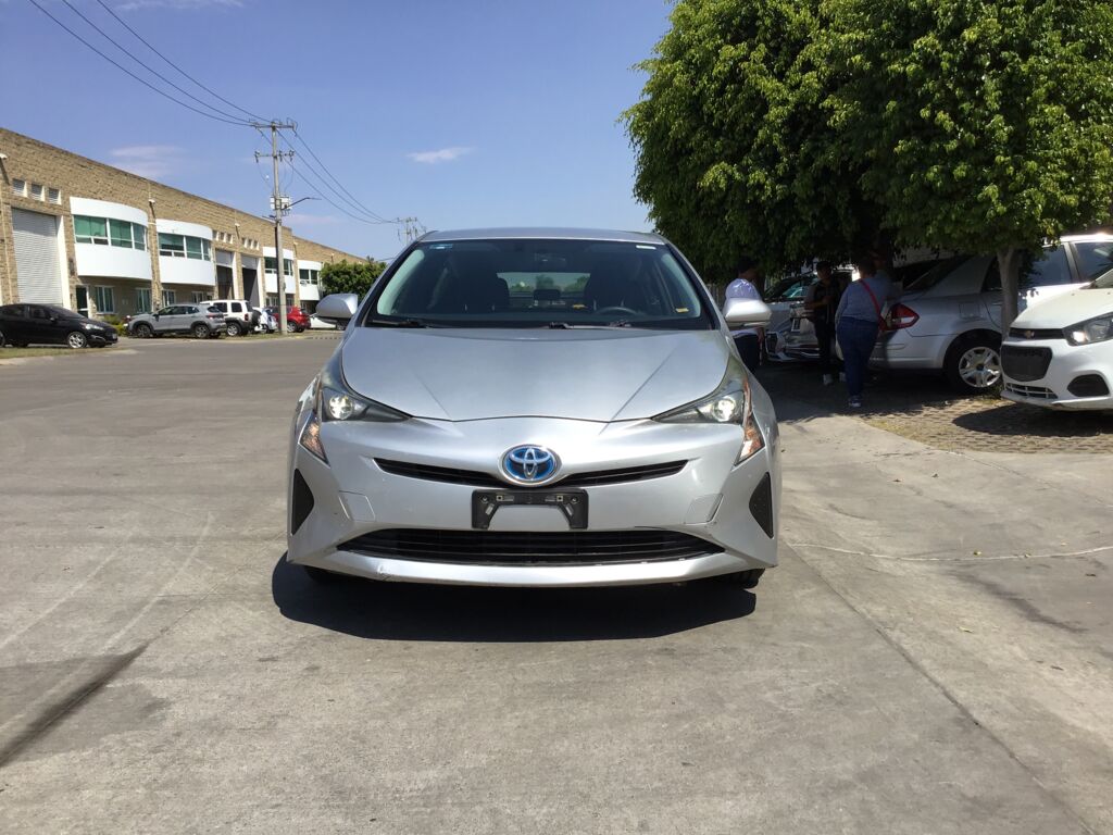 Toyota Prius 2017 5p Base Hibrido L4/1.8 Aut 2017 Toyota Prius Venta Exteriores 2