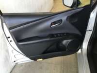 Toyota Prius 2017 5p Base Hibrido L4/1.8 Aut 2017 Toyota Prius Venta Interiores 17