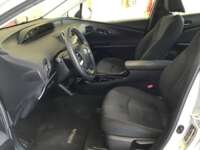 Toyota Prius 2017 5p Base Hibrido L4/1.8 Aut 2017 Toyota Prius Venta Interiores 18