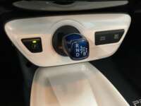 Toyota Prius 2017 5p Base Hibrido L4/1.8 Aut 2017 Toyota Prius Venta Interiores 8