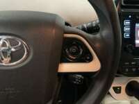 Toyota Prius 2017 5p Base Hibrido L4/1.8 Aut 2017 Toyota Prius Venta Interiores 6