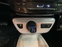 Toyota Prius 2017 5p Base Hibrido L4/1.8 Aut 2017 Toyota Prius Venta Interiores 8