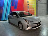 Toyota Prius 2017 5p Base Hibrido L4/1.8 Aut 2017 Toyota Prius Venta Exteriores 3
