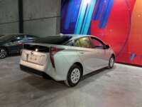Toyota Prius 2017 5p Base Hibrido L4/1.8 Aut 2017 Toyota Prius Venta Exteriores 7