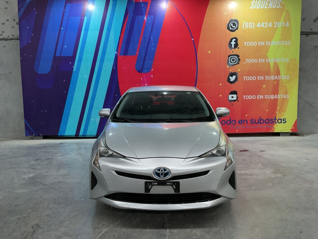 Toyota Prius 2017 5p Base Híbrido L4/1.8 Aut  2017 Toyota Prius Venta Exteriores 2
