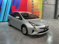 Toyota Prius 2017 5p Base Híbrido L4/1.8 Aut  2017 Toyota Prius Venta Exteriores 3
