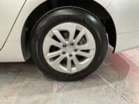 Toyota Prius 2017 5p Base Híbrido L4/1.8 Aut  2017 Toyota Prius Venta Llantas 4