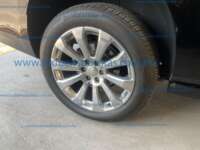 Chevrolet Suburban 2022 5p High Country V8/6.2 Aut 2022 Chevrolet Suburban Ingreso Llantas 3